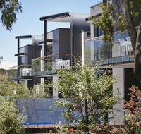Aqua Resort - Accommodation Whitsundays