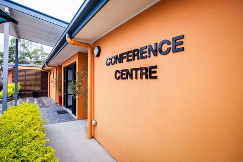 Darra Motel and Conference Centre - Accommodation Whitsundays 0