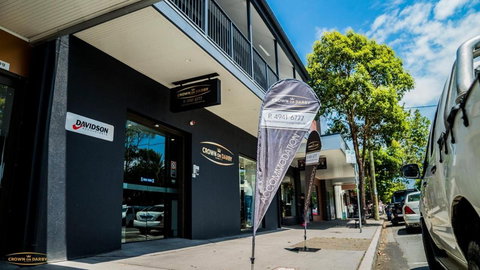 Crown on Darby - Accommodation Whitsundays 1