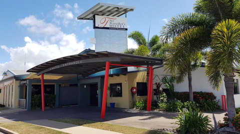 Ayr Traveller's Motel - Accommodation Whitsundays 0