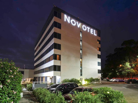 Novotel Sydney Rooty Hill - Accommodation Whitsundays 0