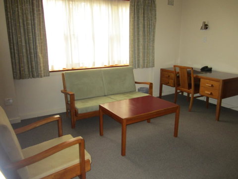 University House - ANU - Accommodation Whitsundays 38