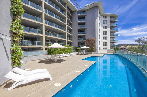 Pacific Suites Canberra - Accommodation Whitsundays 2