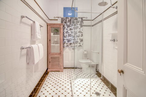 De Russie Boutique Hotel - Accommodation Whitsundays 3