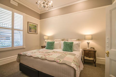 De Russie Boutique Hotel - Accommodation Whitsundays 4