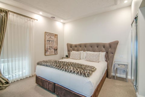 De Russie Boutique Hotel - Accommodation Whitsundays 8