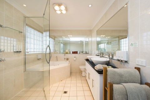 Soldiers Motel - Accommodation Whitsundays 11