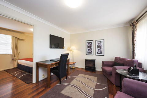 Soldiers Motel - Accommodation Whitsundays 25