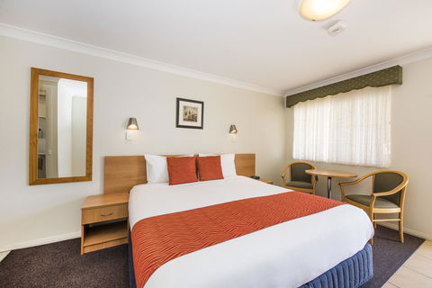 Soldiers Motel - Accommodation Whitsundays 21