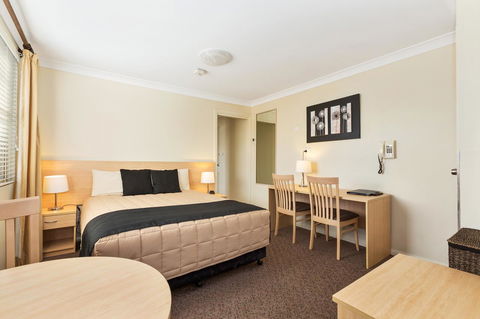 Soldiers Motel - Accommodation Whitsundays 27