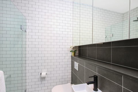 Accommodate Canberra - Parbery - Accommodation Whitsundays 3