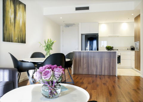 Kui Manhattan 2 - Accommodation Whitsundays 0