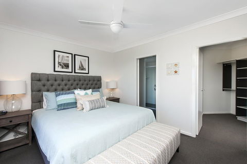 Mollymook Beachfront Penthouse 9 - Accommodation Whitsundays 11