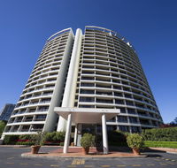 BreakFree Capital Tower Apartments - Accommodation Whitsundays