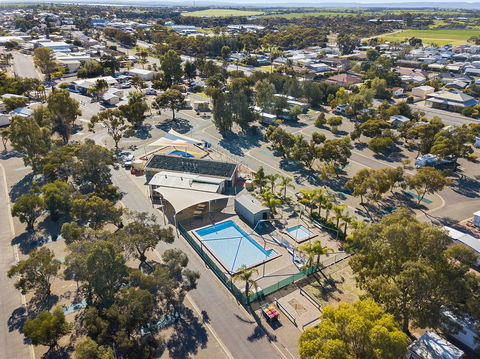 Port Broughton Tourist Park - Accommodation Whitsundays 9