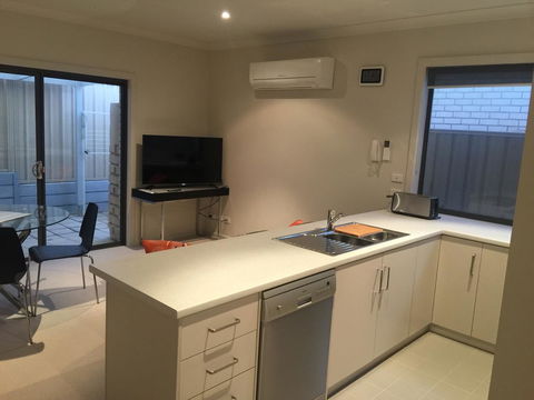 Villas On The Bay Kingscote - Accommodation Whitsundays 8
