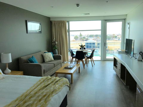 Ocean View Luxury Apartment & Suite - Accommodation Whitsundays 24