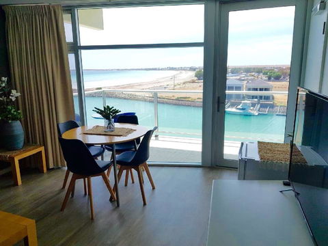 Ocean View Luxury Apartment & Suite - Accommodation Whitsundays 5