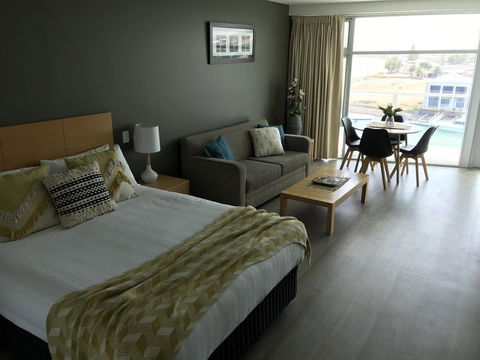 Ocean View Luxury Apartment & Suite - Accommodation Whitsundays 25