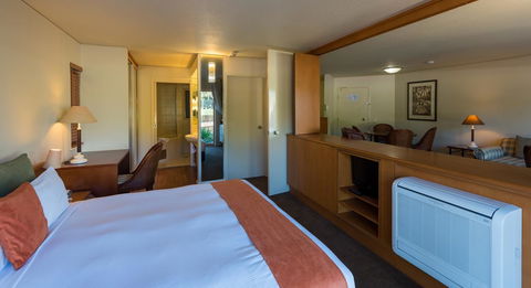 Pacific Bay Resort - Accommodation Whitsundays 31