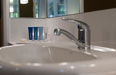 Pacific Bay Resort - Accommodation Whitsundays 44