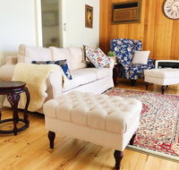 Beautiful garden House - Accommodation Whitsundays