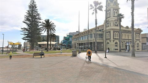Hi 5 Glenelg Studio Apartment - Accommodation Whitsundays 26