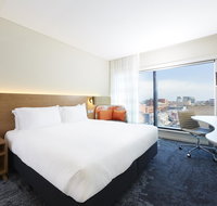 Holiday Inn Express Adelaide City Centre - Accommodation Whitsundays