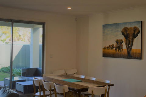 Eastern Breeze - Accommodation Whitsundays 4