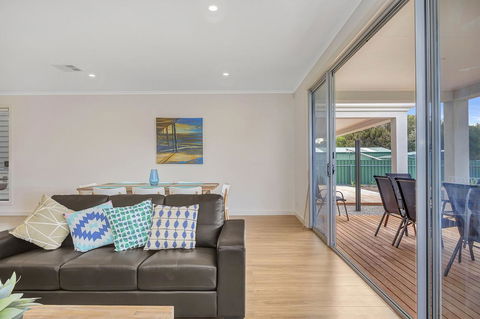 Eastern Breeze - Accommodation Whitsundays 30