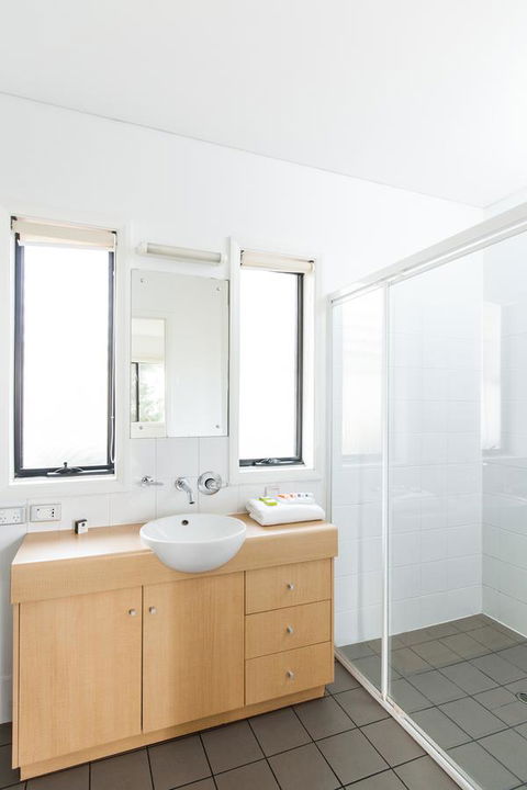 Majestic Oasis Apartments - Accommodation Whitsundays 18