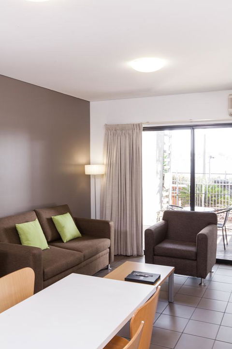 Majestic Oasis Apartments - Accommodation Whitsundays 17