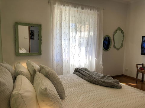 Jack\'s House 2 B&B In Mill Street - Accommodation Whitsundays 6