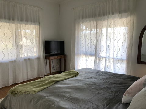 Jack\'s House 2 B&B In Mill Street - Accommodation Whitsundays 4