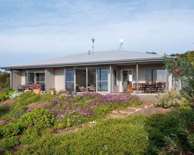 Emu Bay Holiday Homes - Accommodation Whitsundays 40