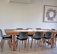 Emu Bay Holiday Homes - Accommodation Whitsundays