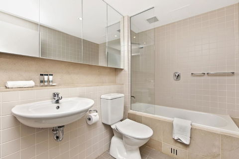Glenelg Beach Studio - Accommodation Whitsundays 14