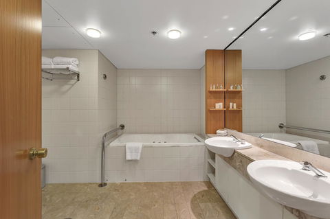 Stamford Plaza Adelaide - Accommodation Whitsundays 29