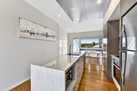 Aloha Waterfront Properties - Accommodation Whitsundays 25