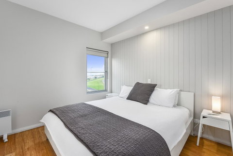 Aloha Waterfront Properties - Accommodation Whitsundays 13