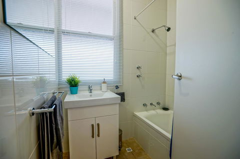 Breakaway Moonta Bay - Accommodation Whitsundays 11