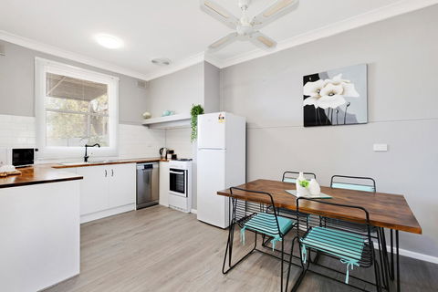 Cute And Cosy - Events, Workers, Getaways - Accommodation Whitsundays 7