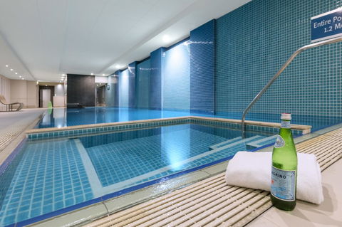 Oaks Glenelg Plaza Pier Suites - Accommodation Whitsundays 9