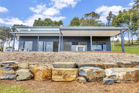 Shadow Creek McLaren Vale - Accommodation Whitsundays 9