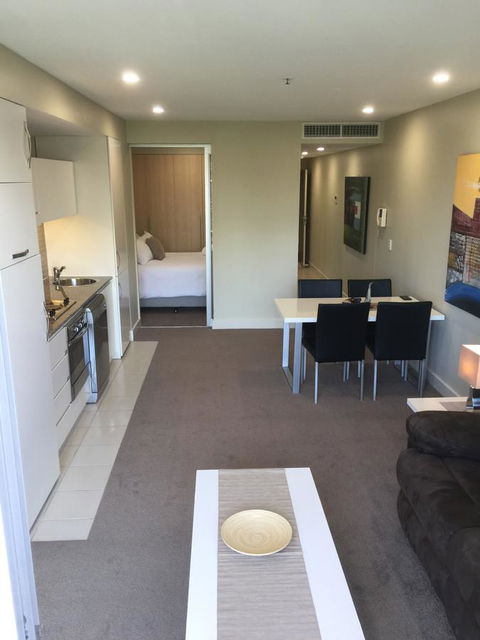 Beachside Luxury Getaway In Glenelg - Accommodation Whitsundays 18