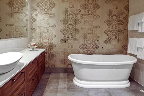 Suite 11 Victoria Square - Accommodation Whitsundays 12