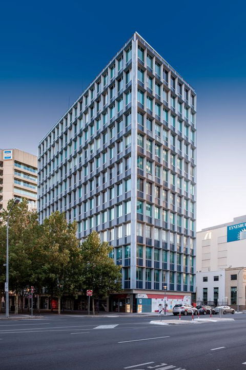 Suite 11 Victoria Square - Accommodation Whitsundays 21