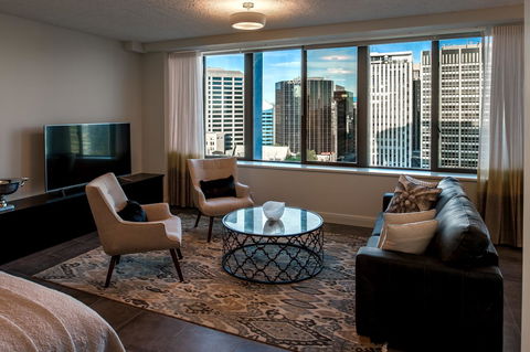 Suite 11 Victoria Square - Accommodation Whitsundays 1