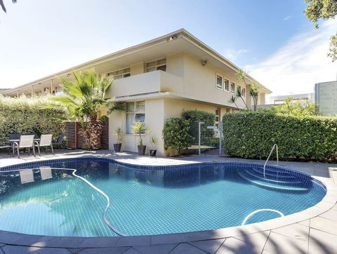 Glenelg Oasis Studios - Accommodation Whitsundays 2