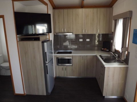 Ceduna Foreshore Caravan Park - Accommodation Whitsundays 12